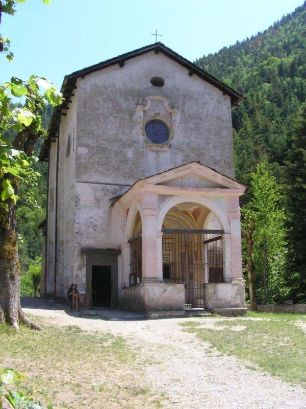 Hotel Fleur Des Alpes La Brigue Εξωτερικό φωτογραφία